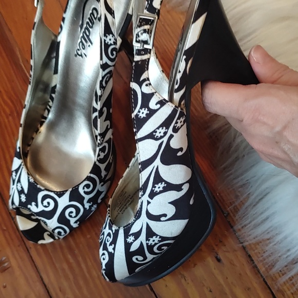 Candies Black and White satin Paisley Platform slingbacks 6 - Picture 13 of 13